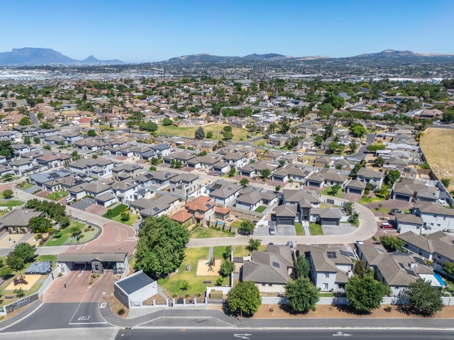 3 Bedroom Property for Sale in Brackenfell South Western Cape